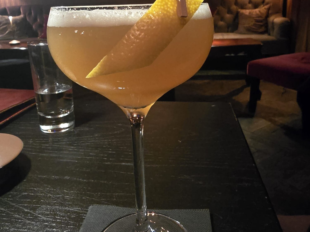 Mercy Brown Cocktail Bar-克拉科夫必去景点