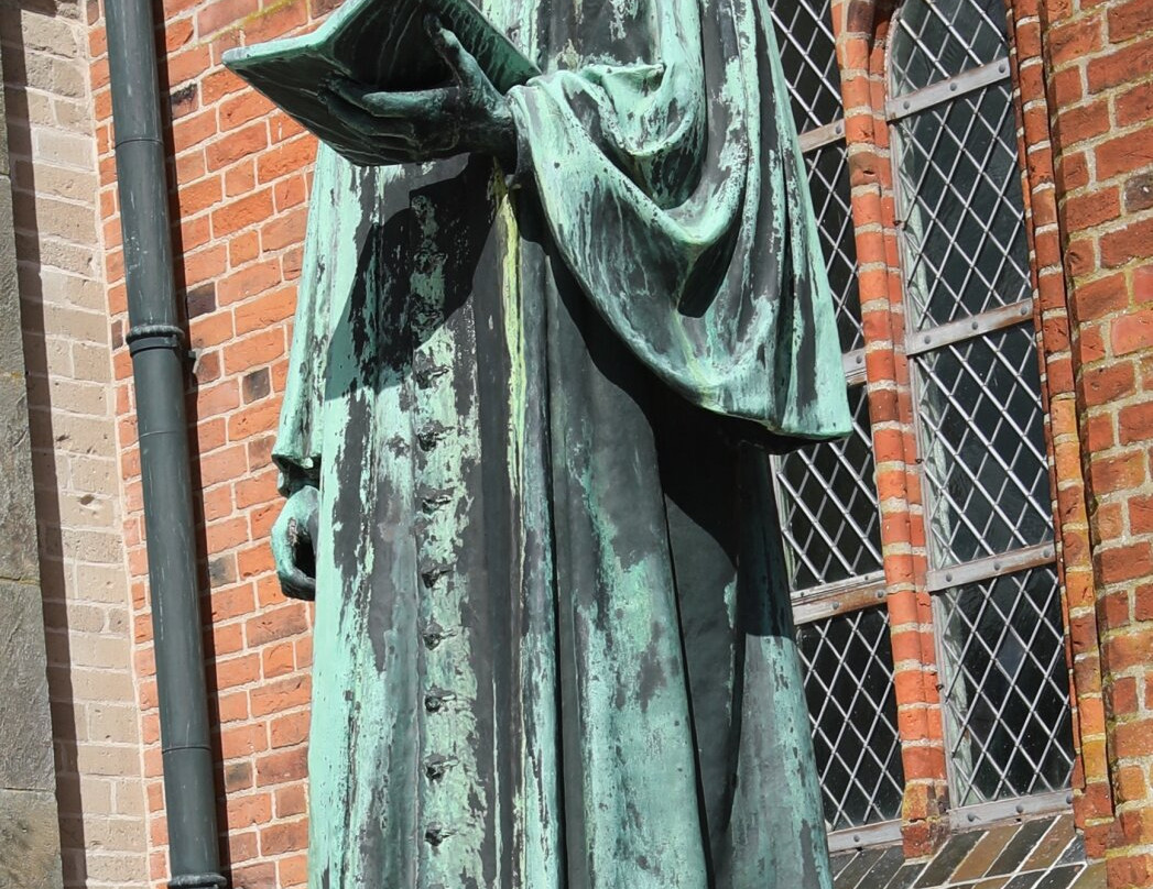 Hans Adolf Brorson Statue-里伯必去景点