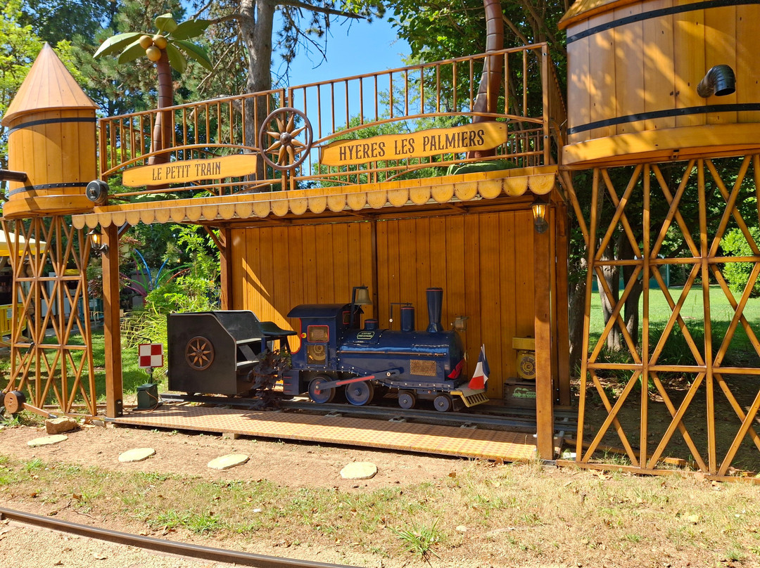 Parc Olbius-Riquier-耶尔必去景点