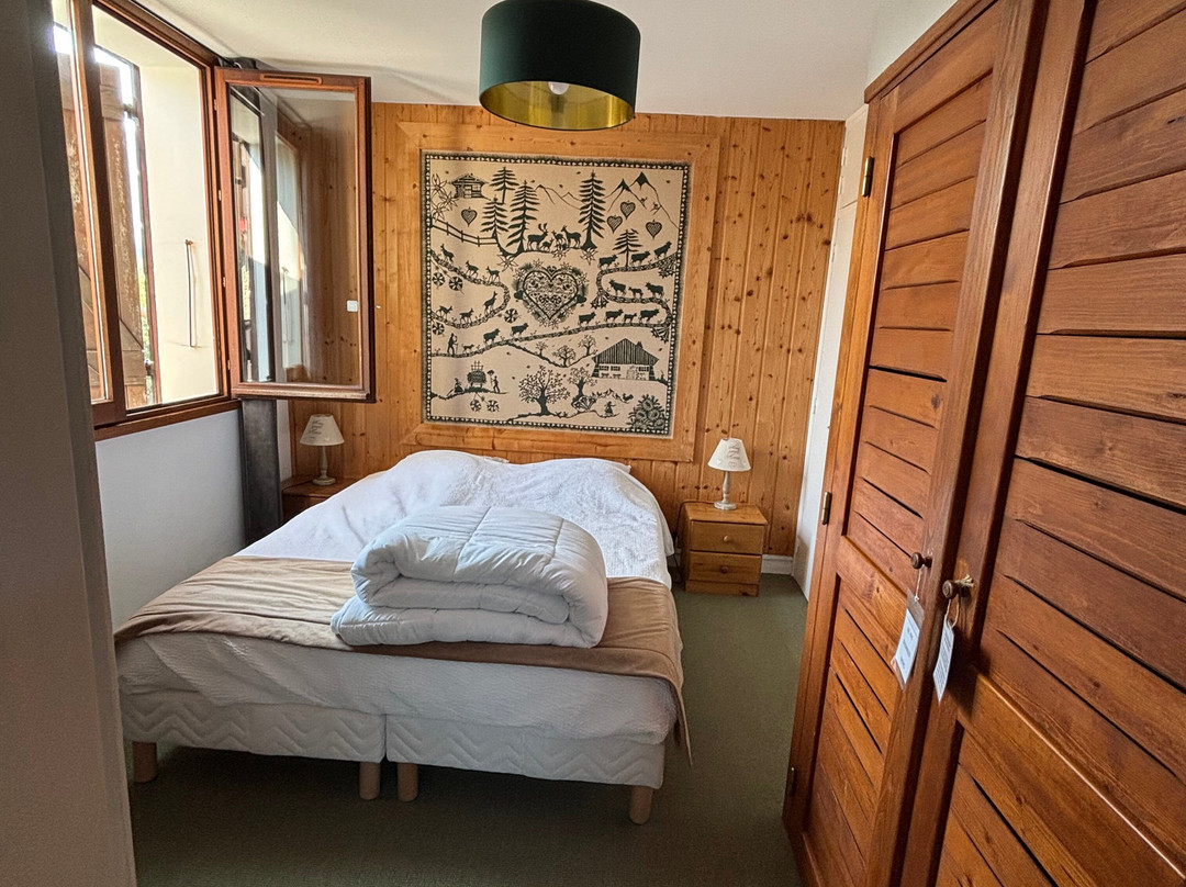 Hôtel Au Feu de Bois主图