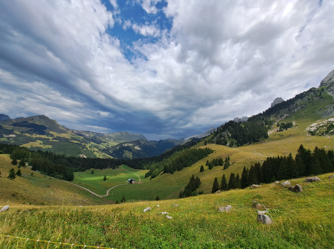 Lac Des Confins