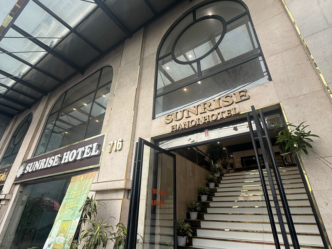 河内日出酒店主图