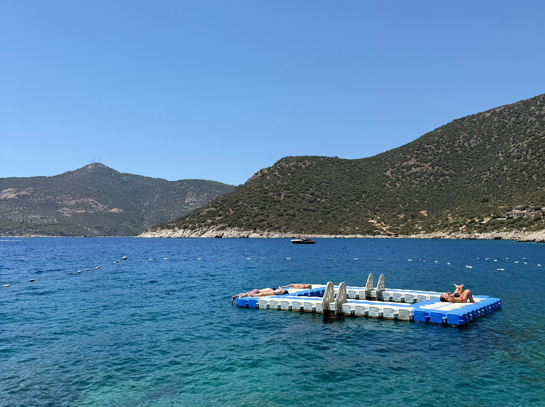 Kalamar Beach Club-卡尔坎必去景点