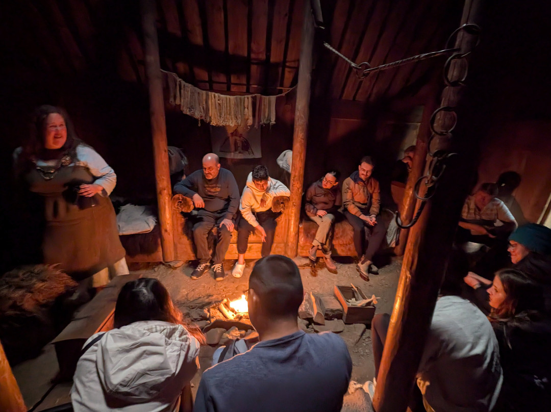 Eiriksstadir Viking longhouse-布扎达吕尔必去景点