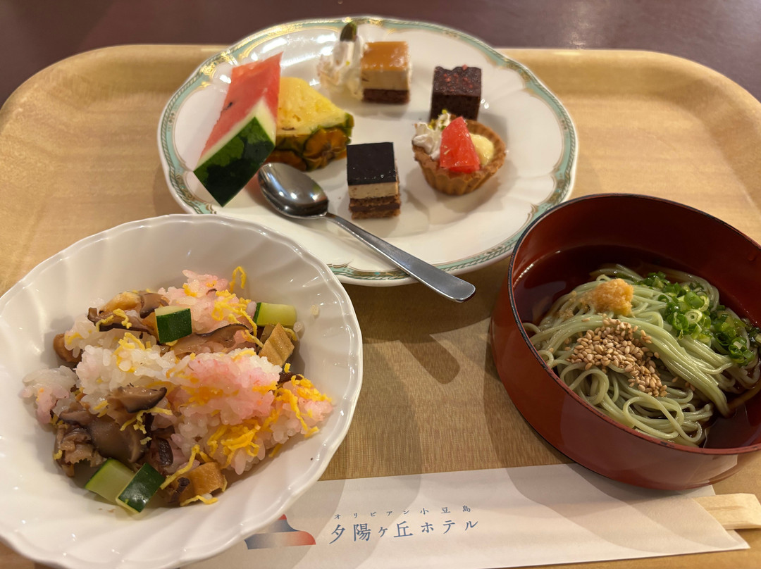 奥利维安小豆岛夕日丘酒店主图