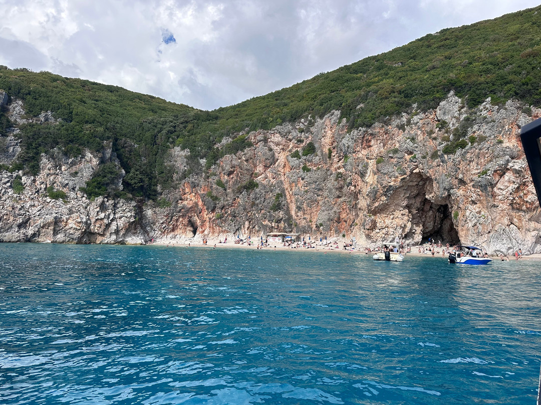 Himara Watertaxi-Himare必去景点