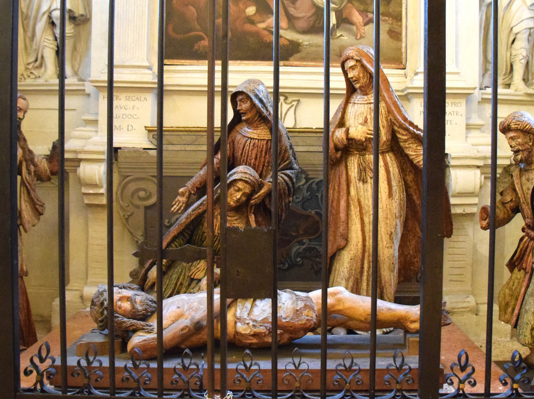Duomo Santa Maria Annunziata-萨罗必去景点