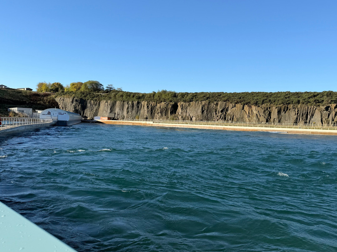 Lost Shore Surf Resort-Ratho必去景点