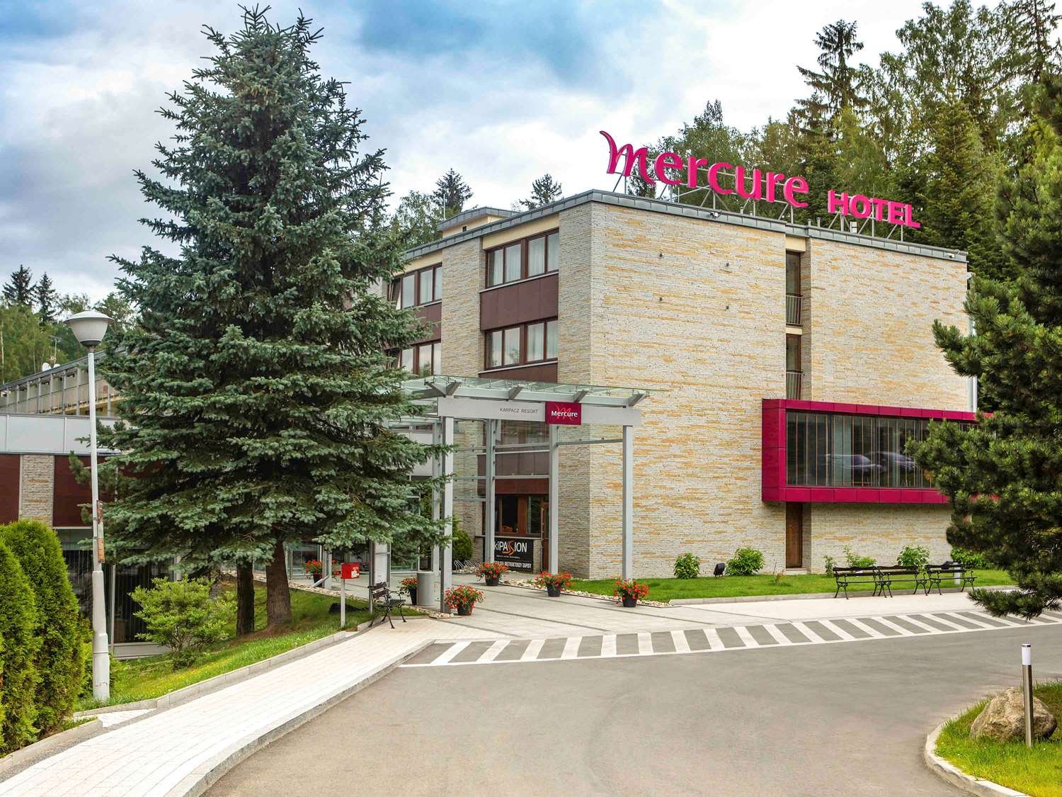 Mercure Karpacz Skalny-官方