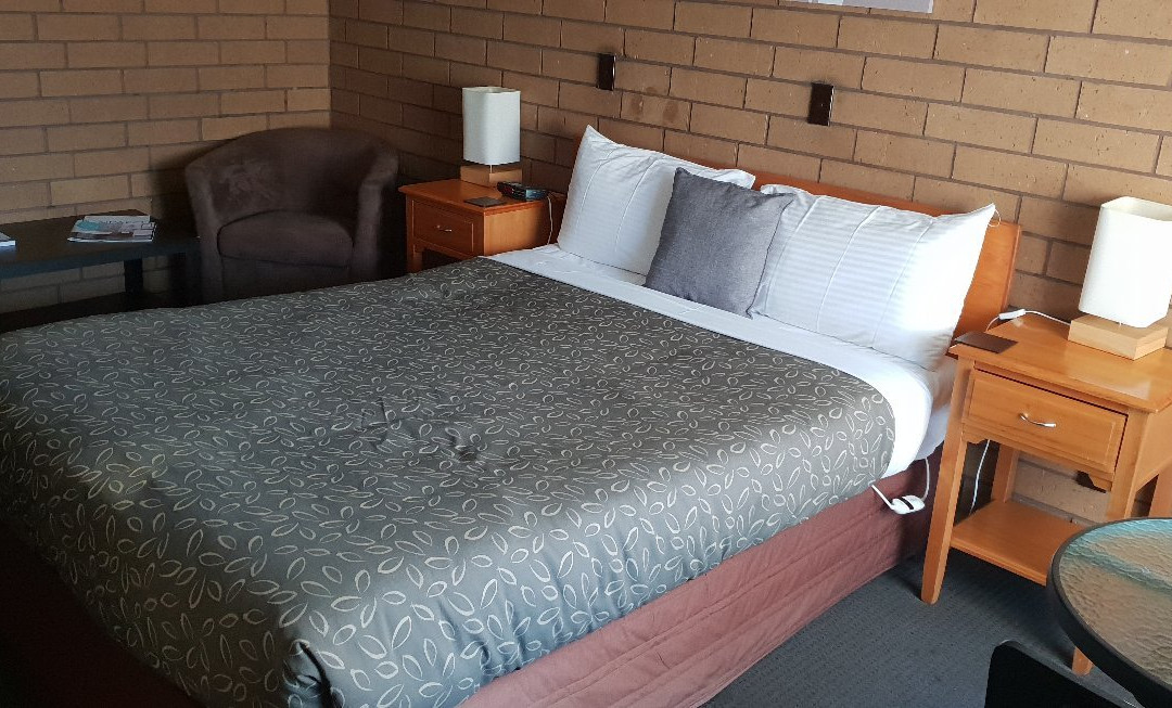 季隆酒店住宿-Rippleside Park Motor Inn