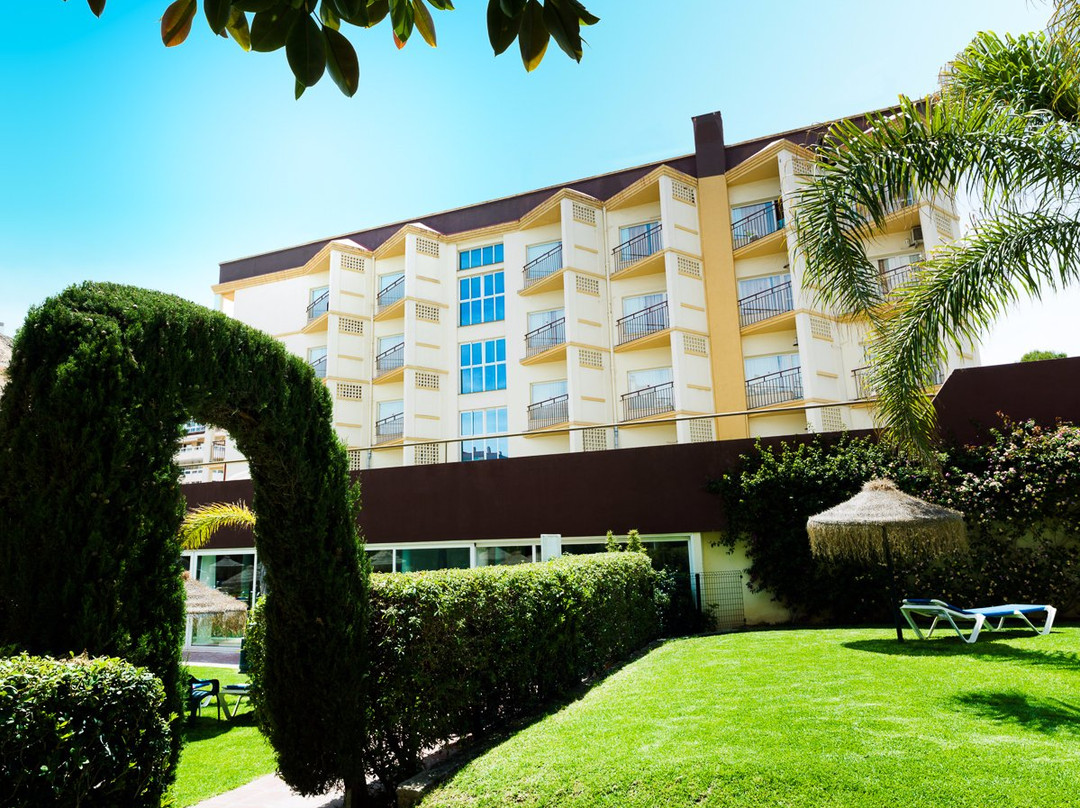 Monarque Cendrillon Hotel