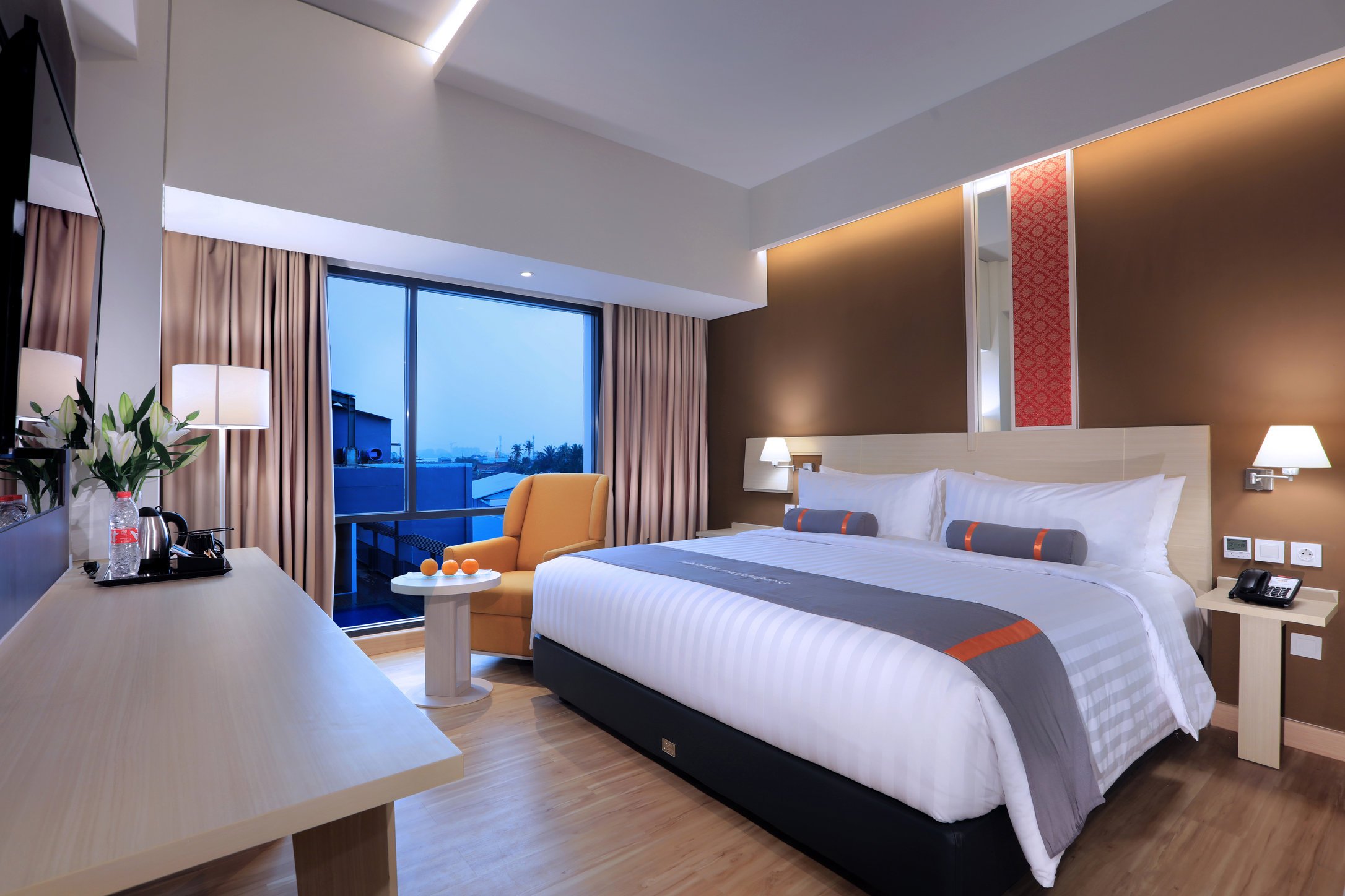 Harper Palembang-官方