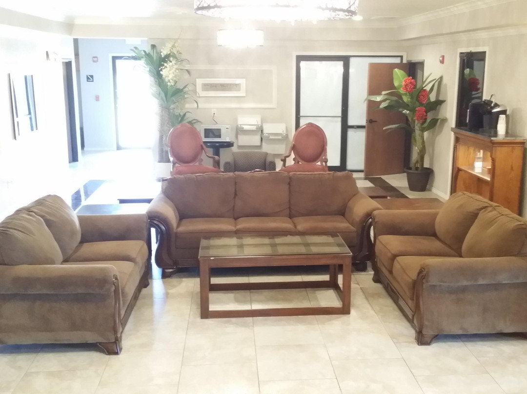 Briggs酒店住宿-Premium Inn & Suites