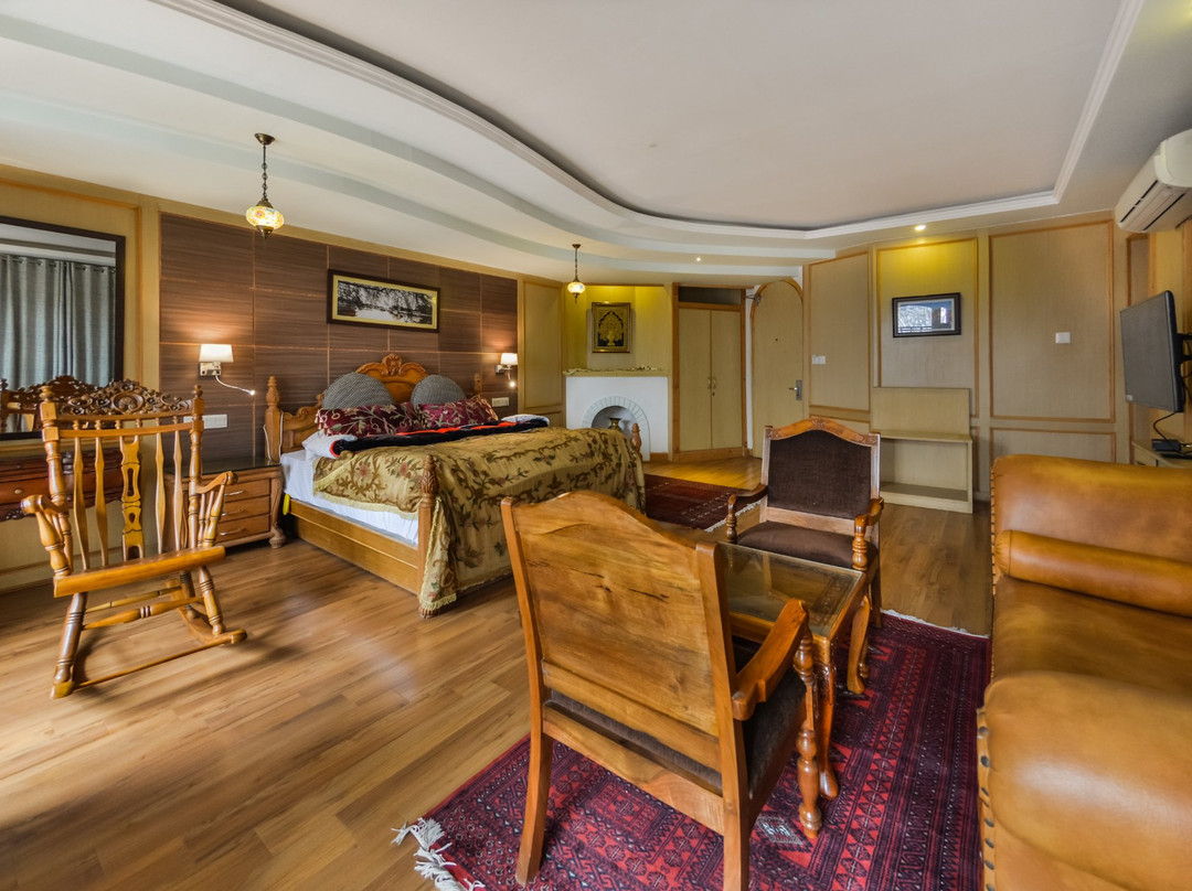 Kashmir Mahal Resorts