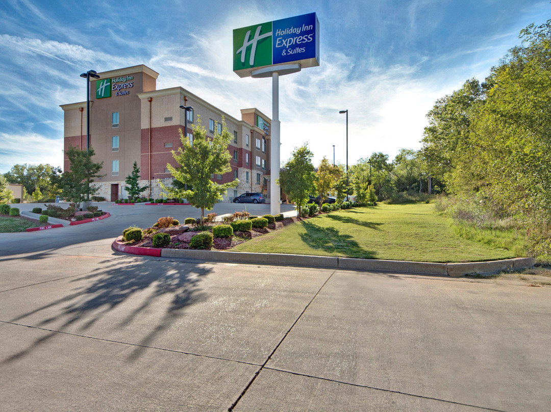Holiday Inn Express & Suites Oklahoma City North By IHG主图