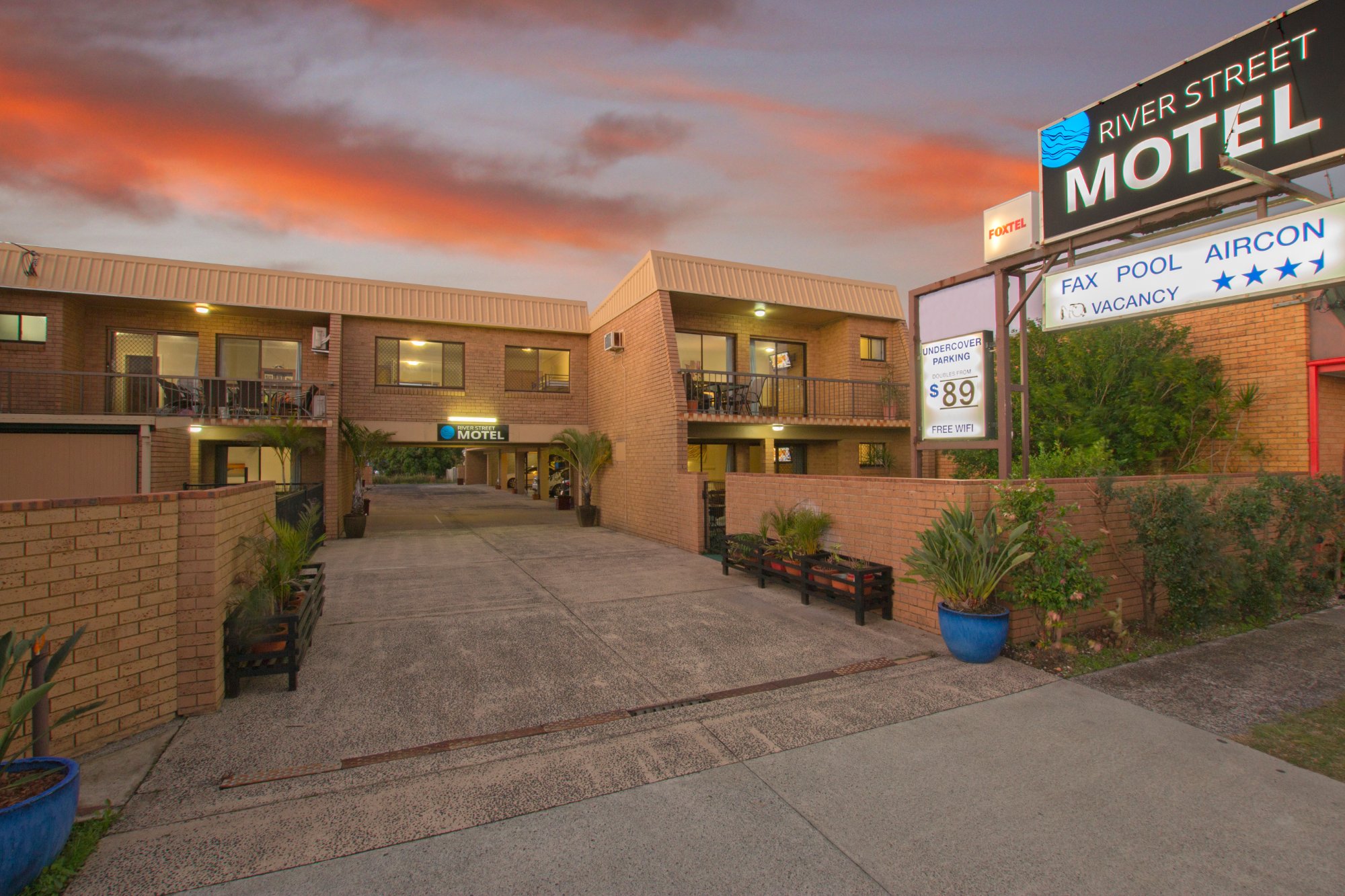 River Street Motel-官方
