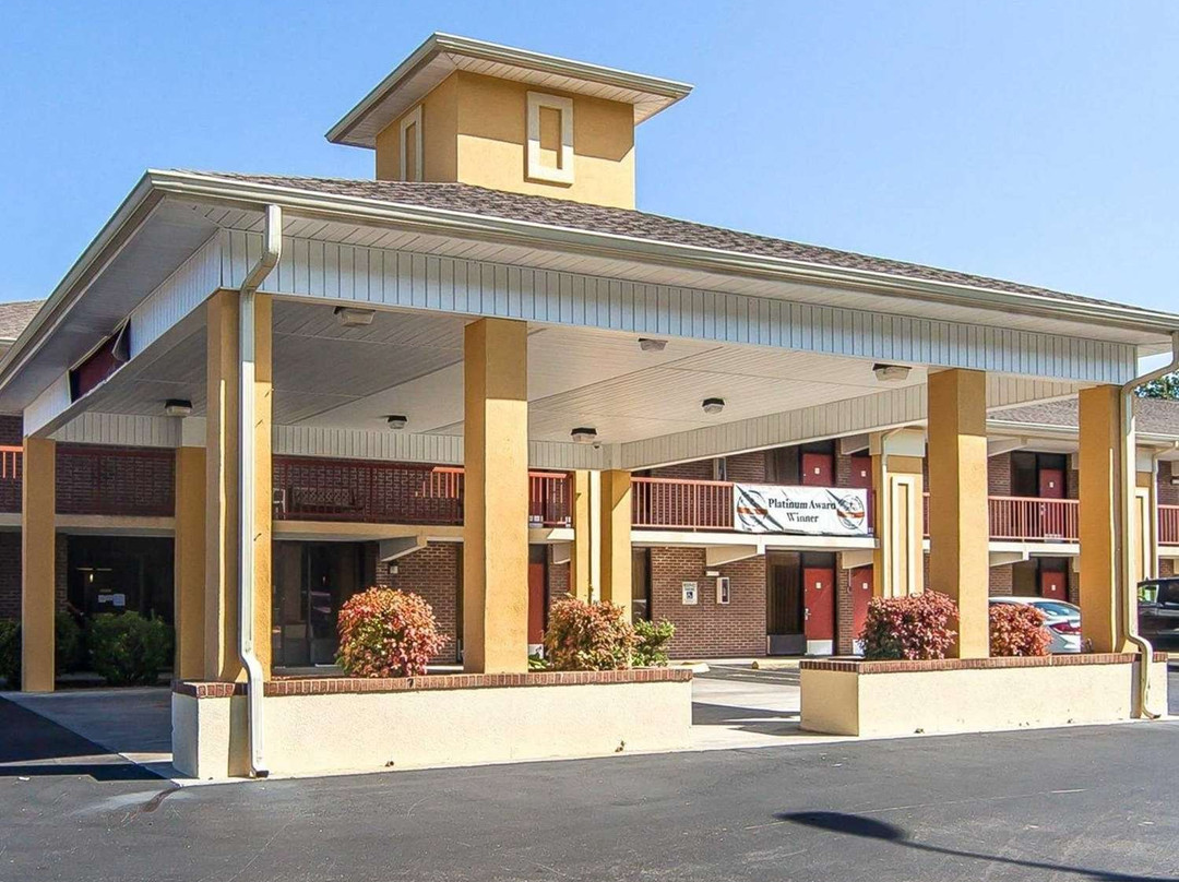 Quality Inn West主图