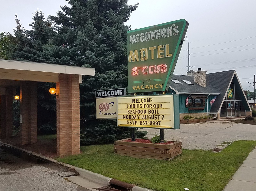 McGovern's Motel and Suites