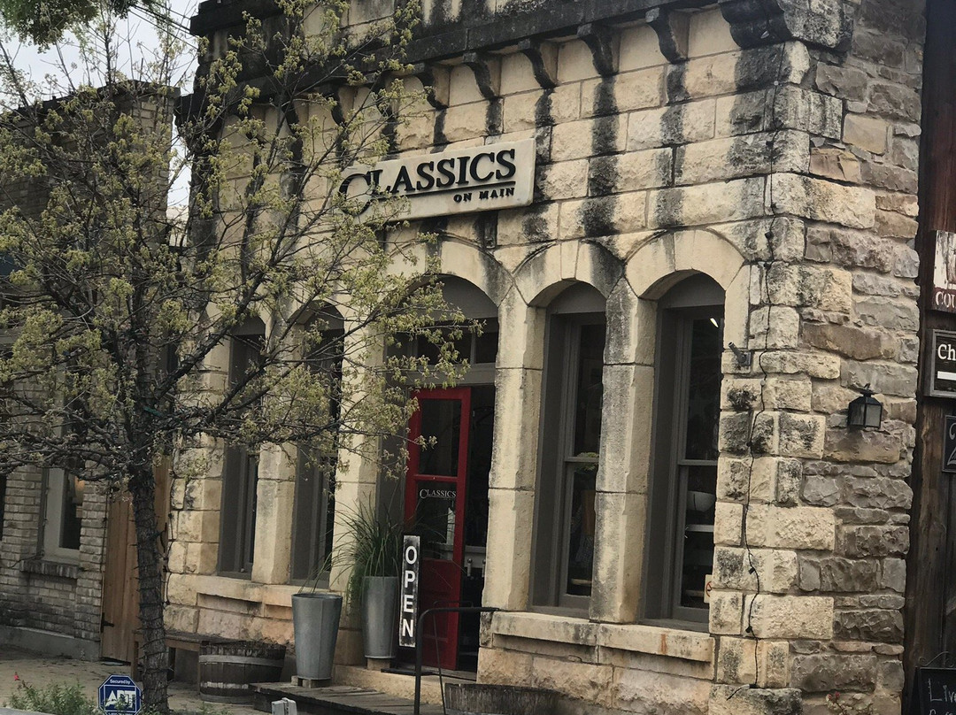 Classics on Main-Salado必去景点