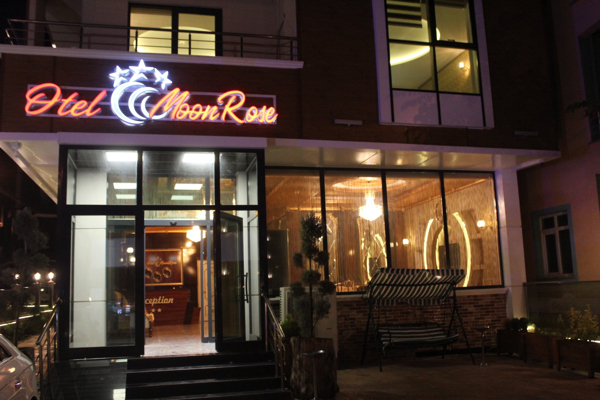 Hotel Moonrose-官方
