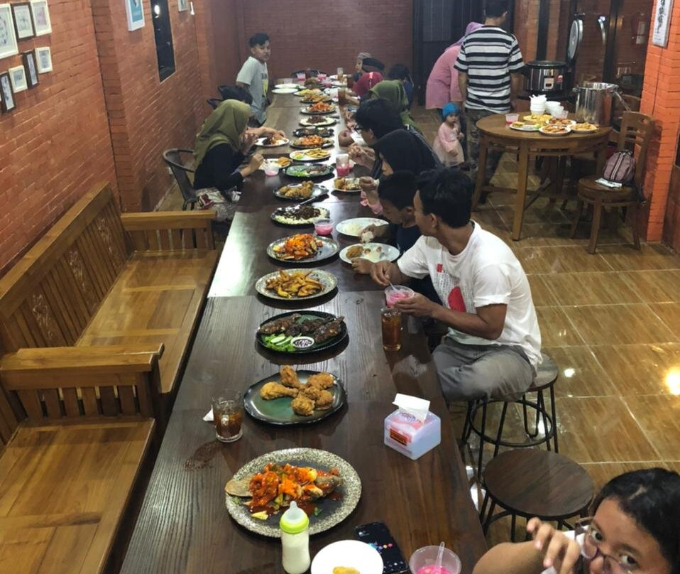 D'dardjo's Resto Cafe & Suki