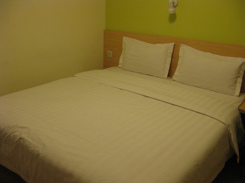 7天成都天府广场地铁站店主图