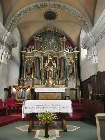Eglise de la Sainte-Trinite-Les Contamines-Montjoie必去景点