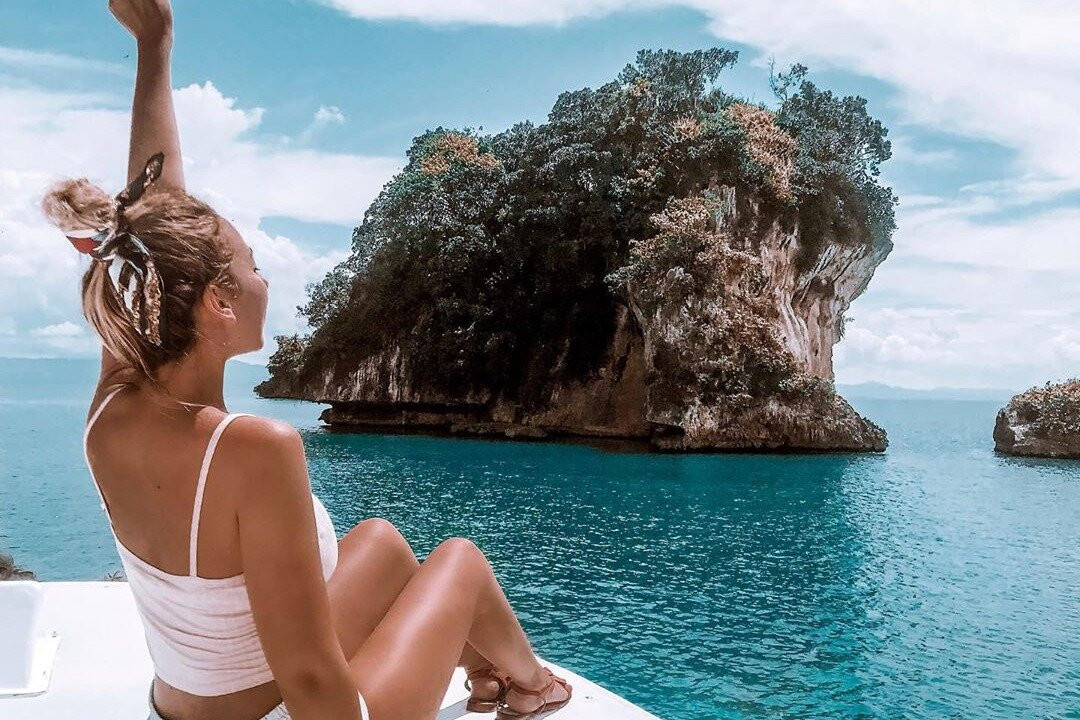 Punta cana tours : Los Haitises,  Whale watching, Samana, Cayo Levantado & Santo Domingo