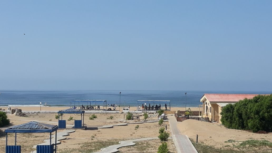 Sonmiani Beach景点图片