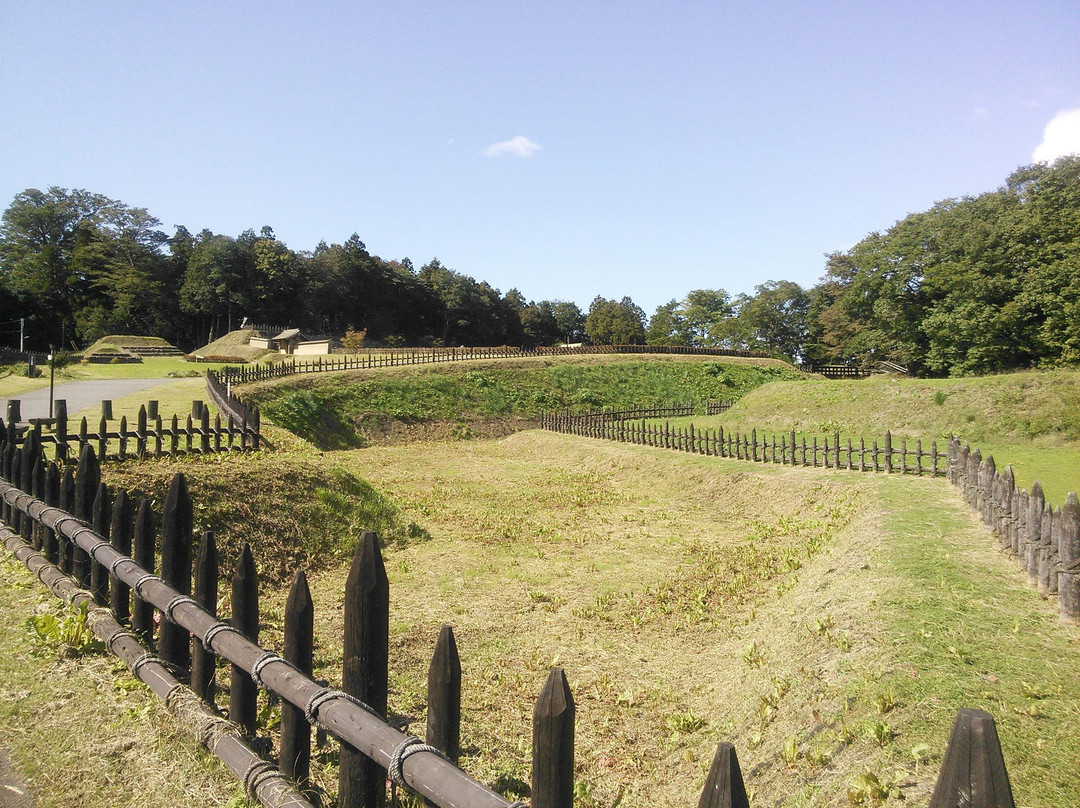 Hachigata Castle Remains景点图片