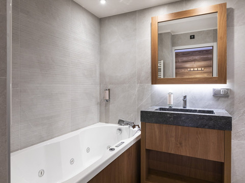 瓦尔塞尼村里贝康公寓酒店