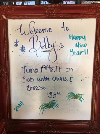 Betty's Country Store-海伦必去景点