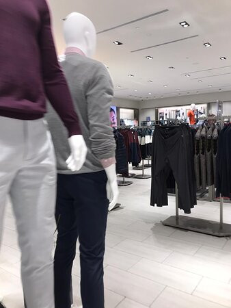 Marks and Spencer-Al Zahra必去景点