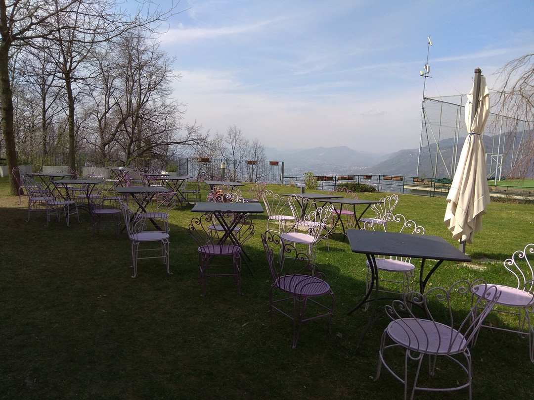 布鲁纳泰餐馆和美食-Tipica Trattoria del Cacciatore