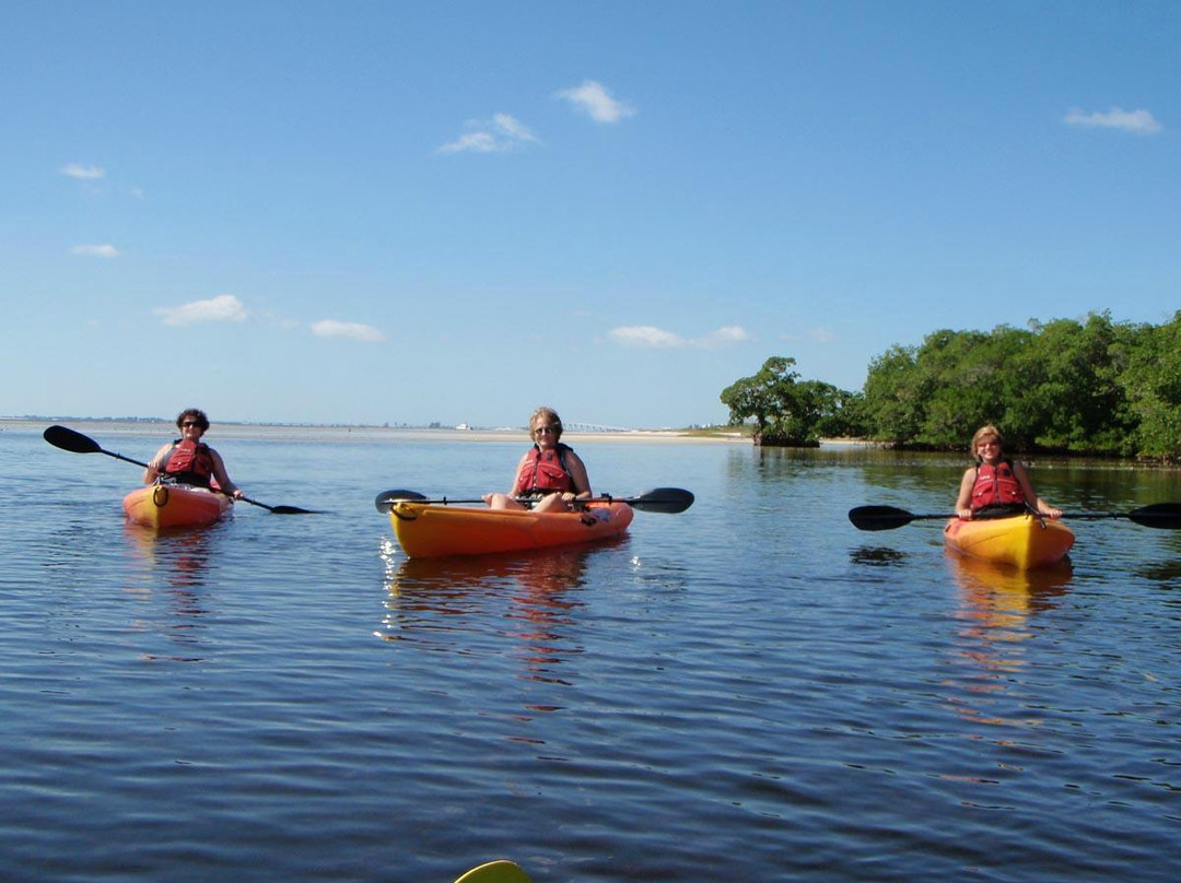 Kayak Excursions - Bunche Beach景点图片