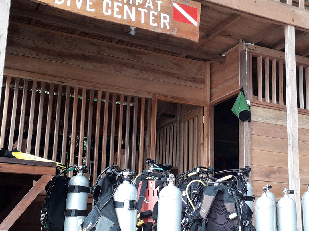 Raja Ampat Dive Center景点图片