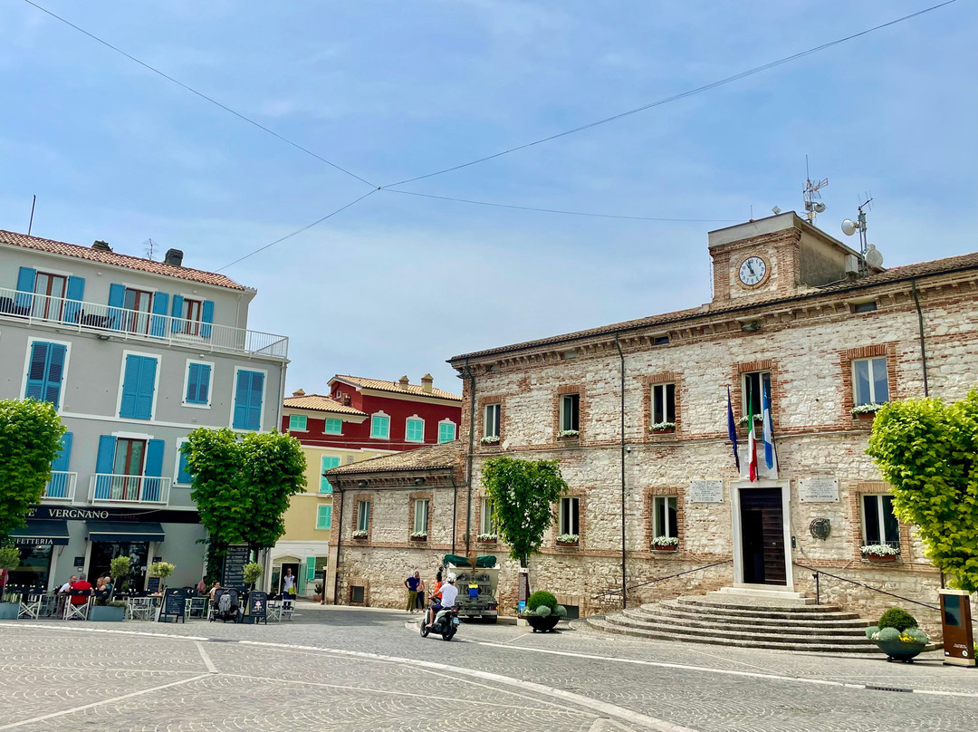 Il Palazzo Comunale (numana)