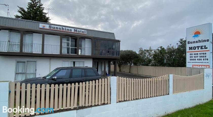 Sunshine Motel