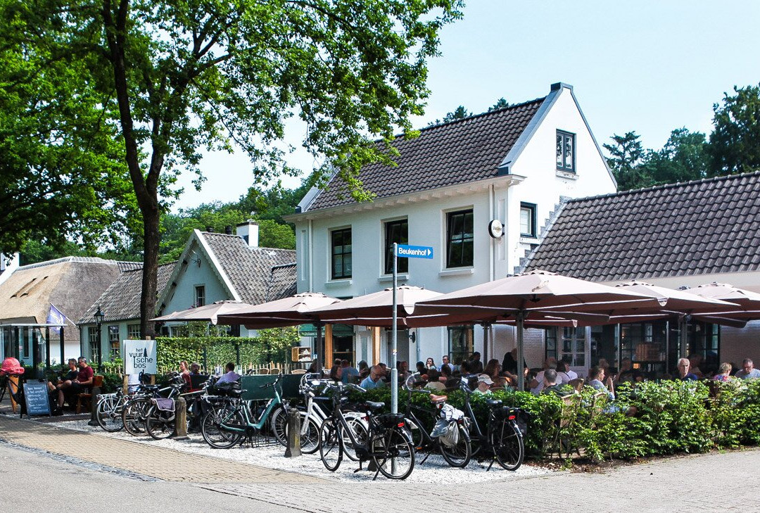 Hollandsche Rading餐馆和美食-Het Vuursche Bos