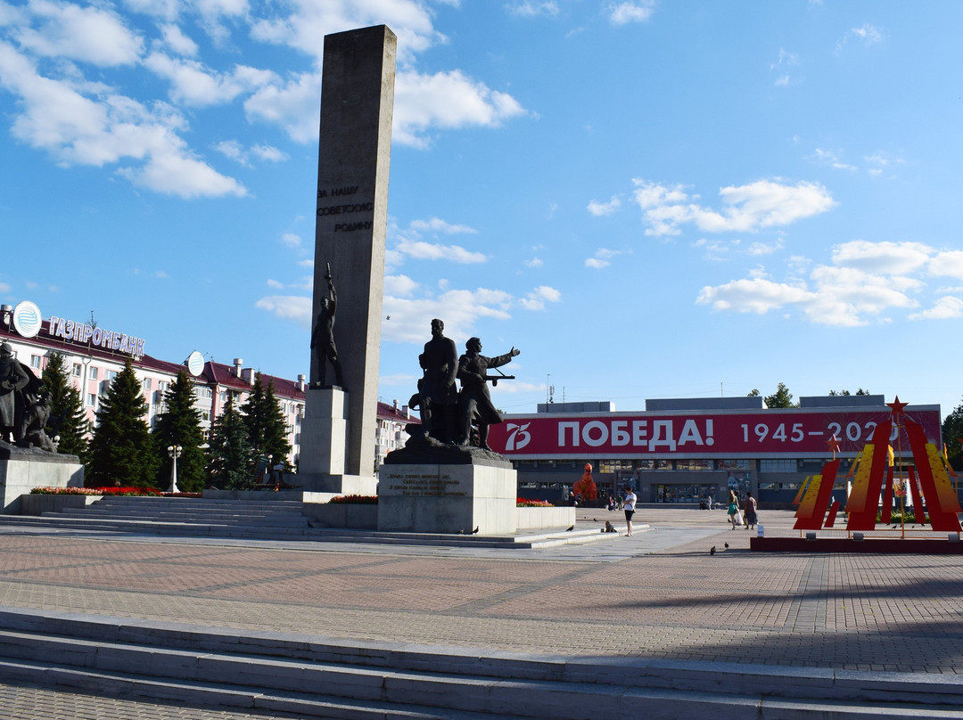 Monument to the Liberators of Bryansk景点图片