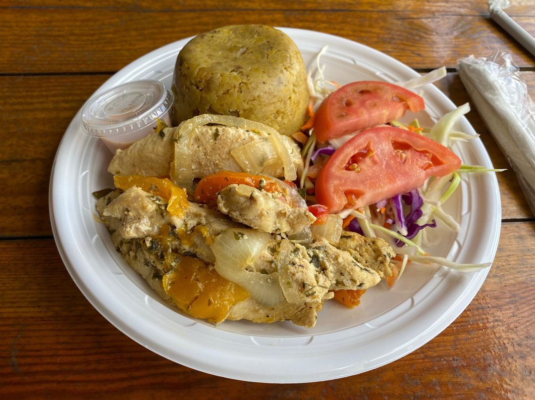 Hacienda Tres Angeles-Adjuntas必去景点