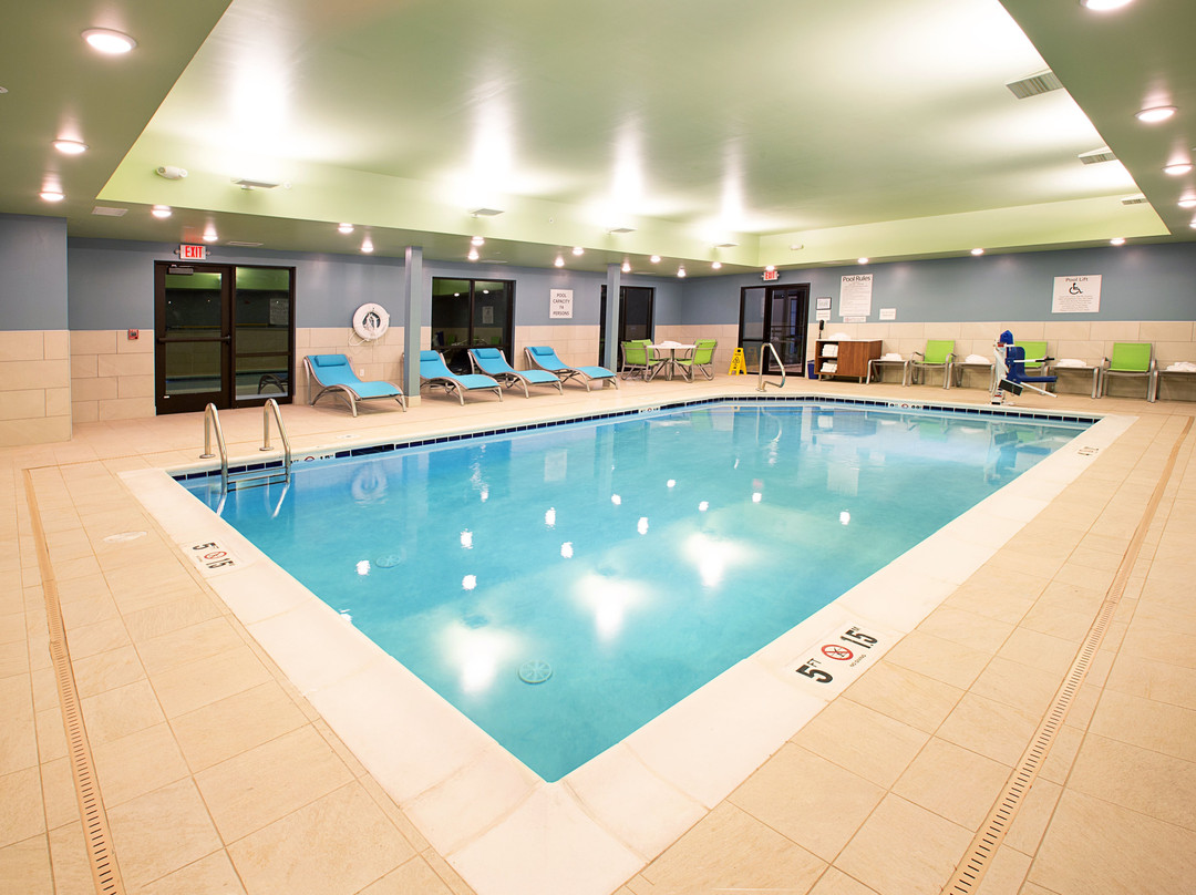 Holiday Inn Express & Suites Wentzville St Louis West By IHG主图