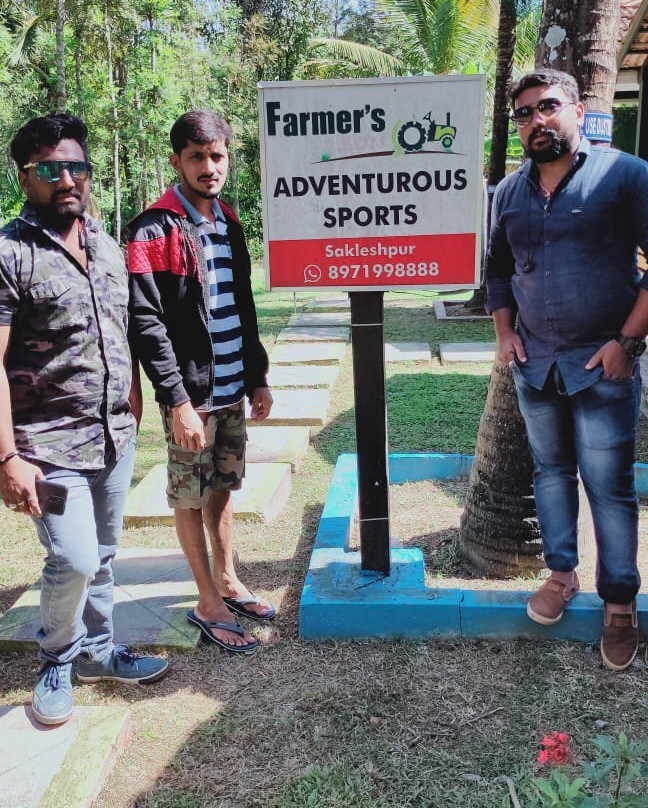 Farmer's Son Resorts主图