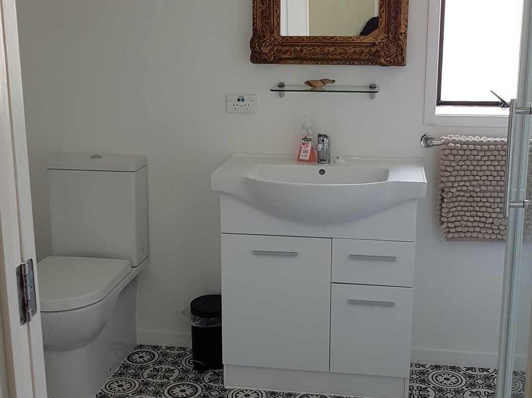 Beachfront Bed & Breakfast主图