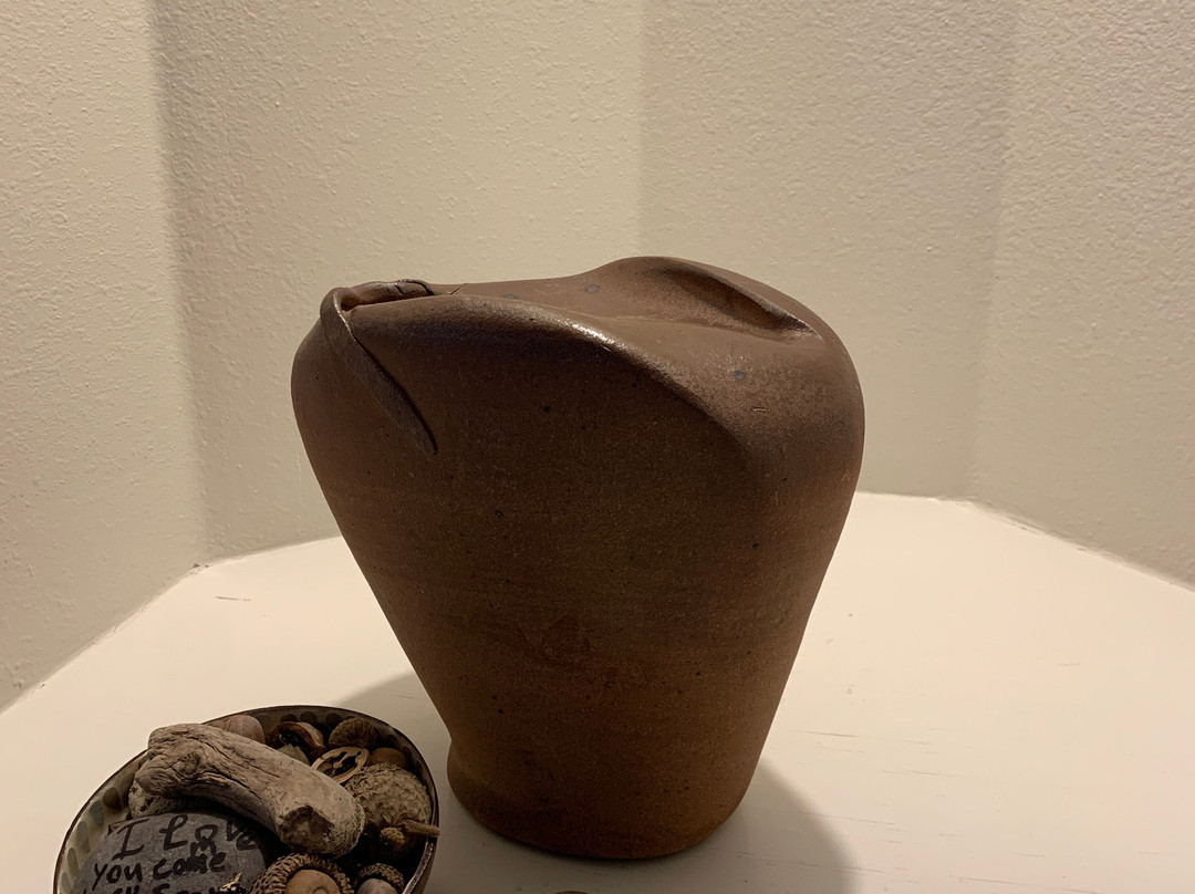 Enchanted Circle Pottery景点图片