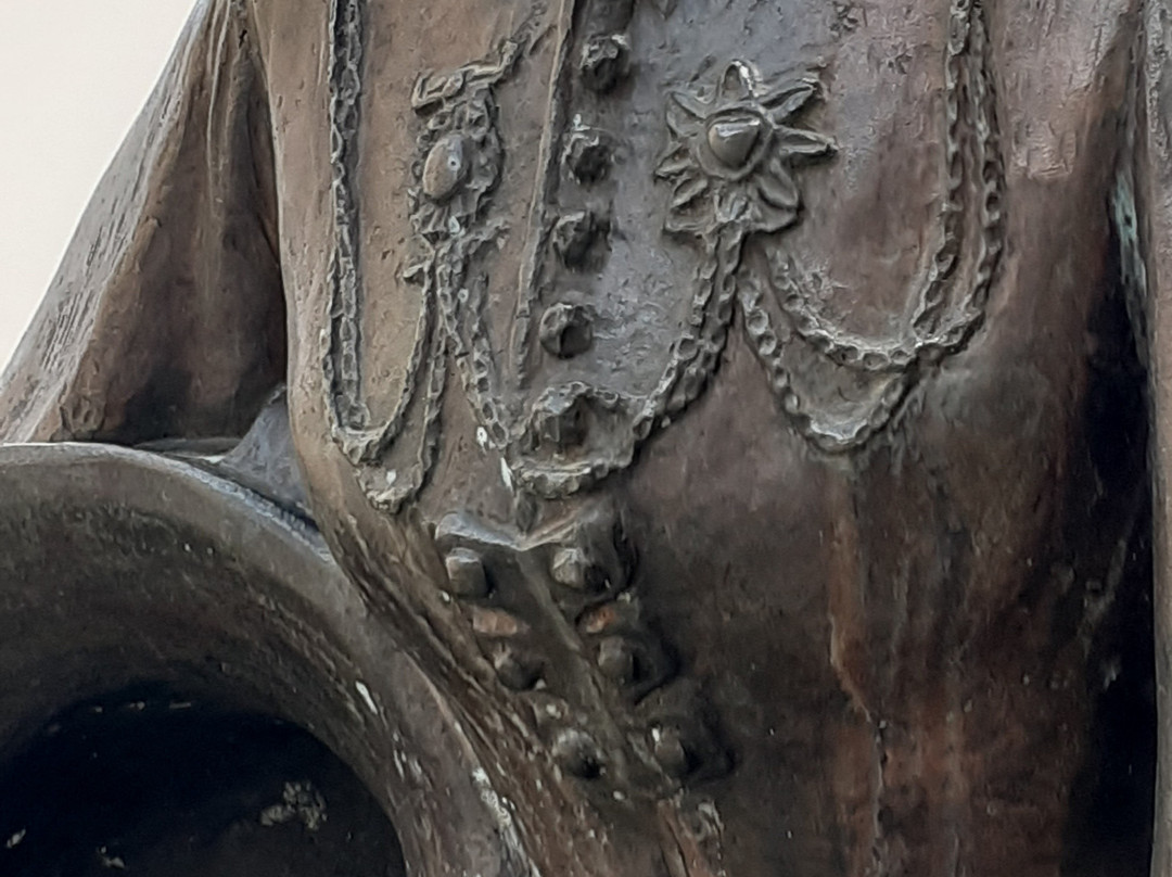 Statua della Donna di Scanno景点图片