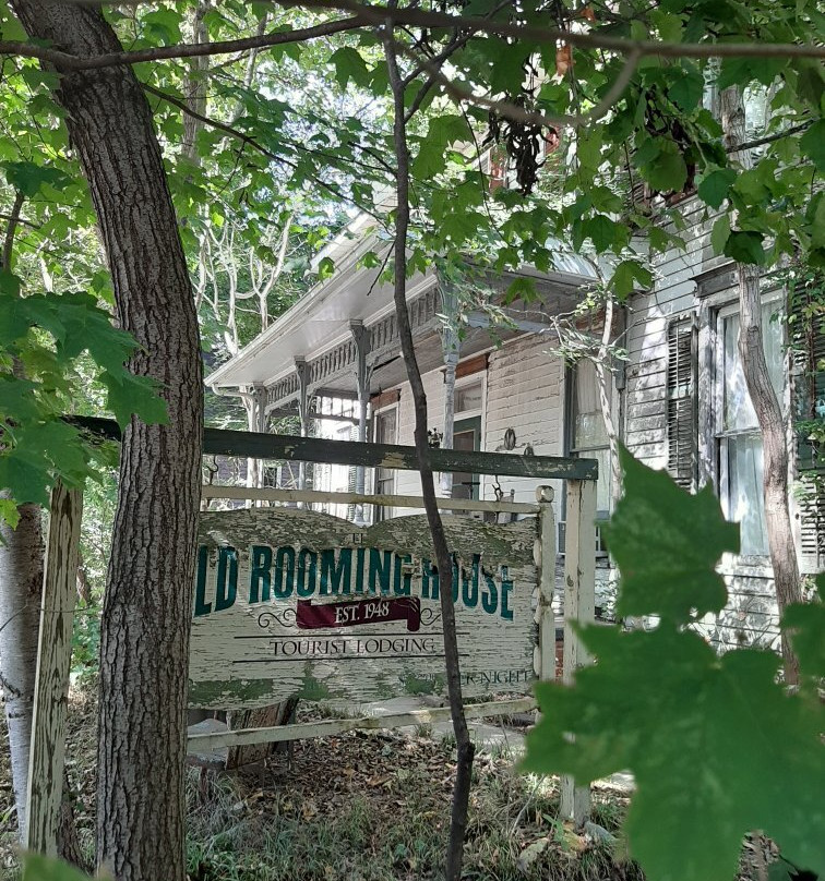 The Old Rooming House主图