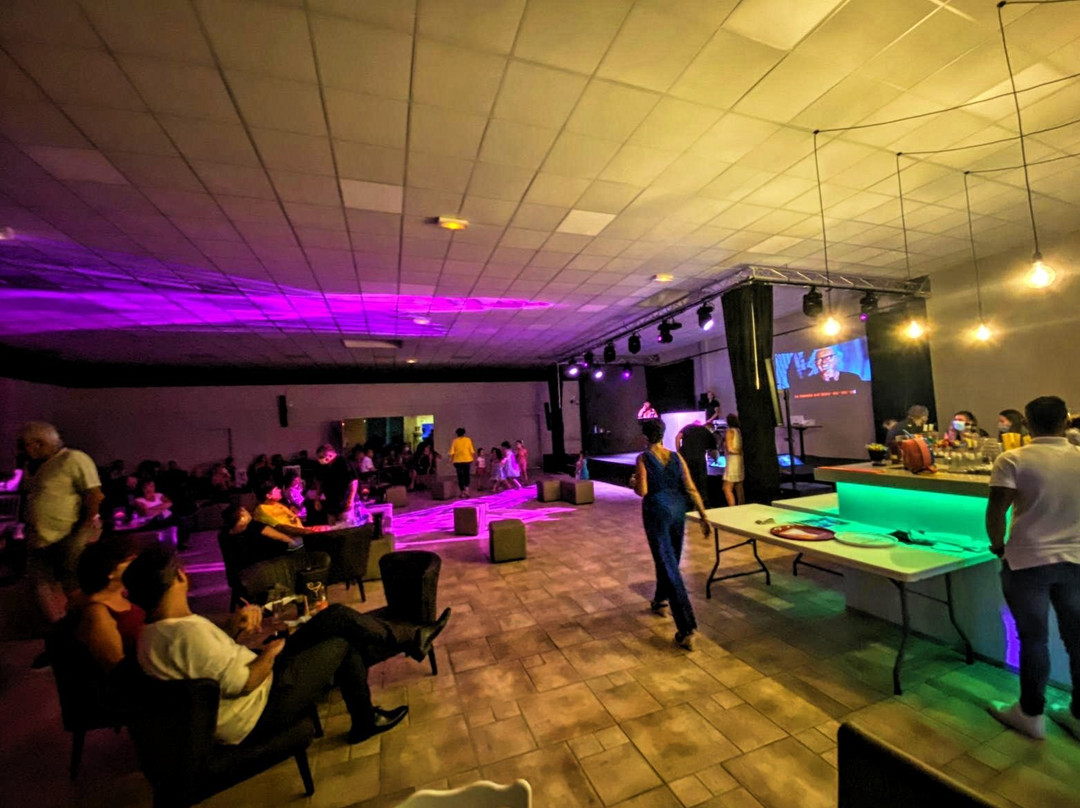 Odeon Events-Poussan必去景点