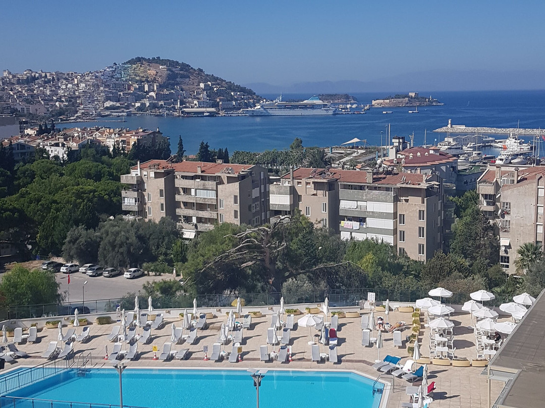 Brothers Taxi-库萨达斯必去景点