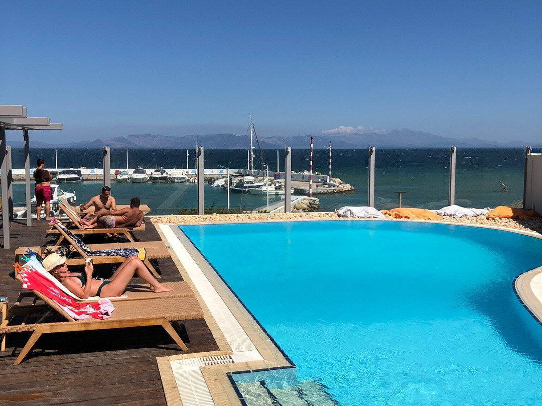 卡波沃德酒店主图